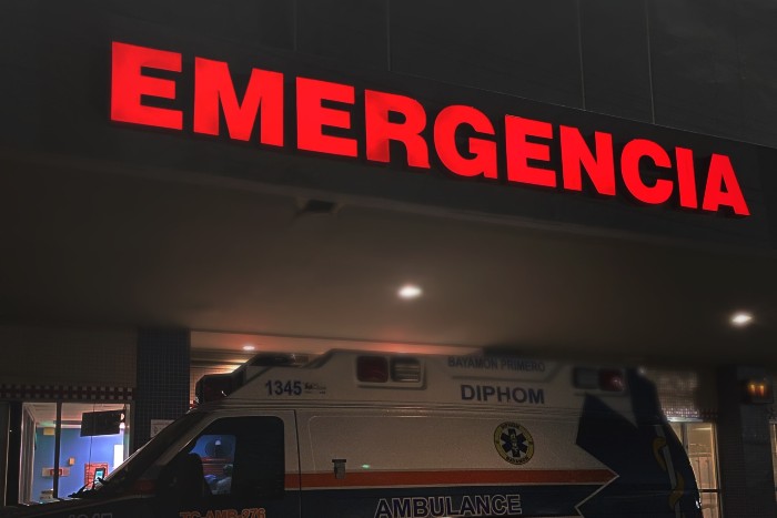 O plano dá um prazo de quanto tempo para o atendimento hospitalar de urgência e emergência