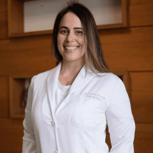 Karina_Moustafá._Endocrinologista
